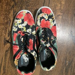 Hawaiian print vans womens 7.5